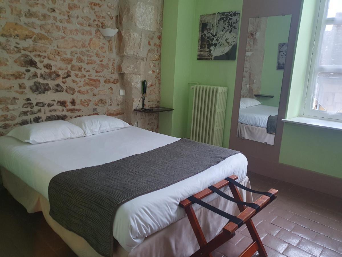Hotel Le Grand Monarque Donzy Zewnętrze zdjęcie